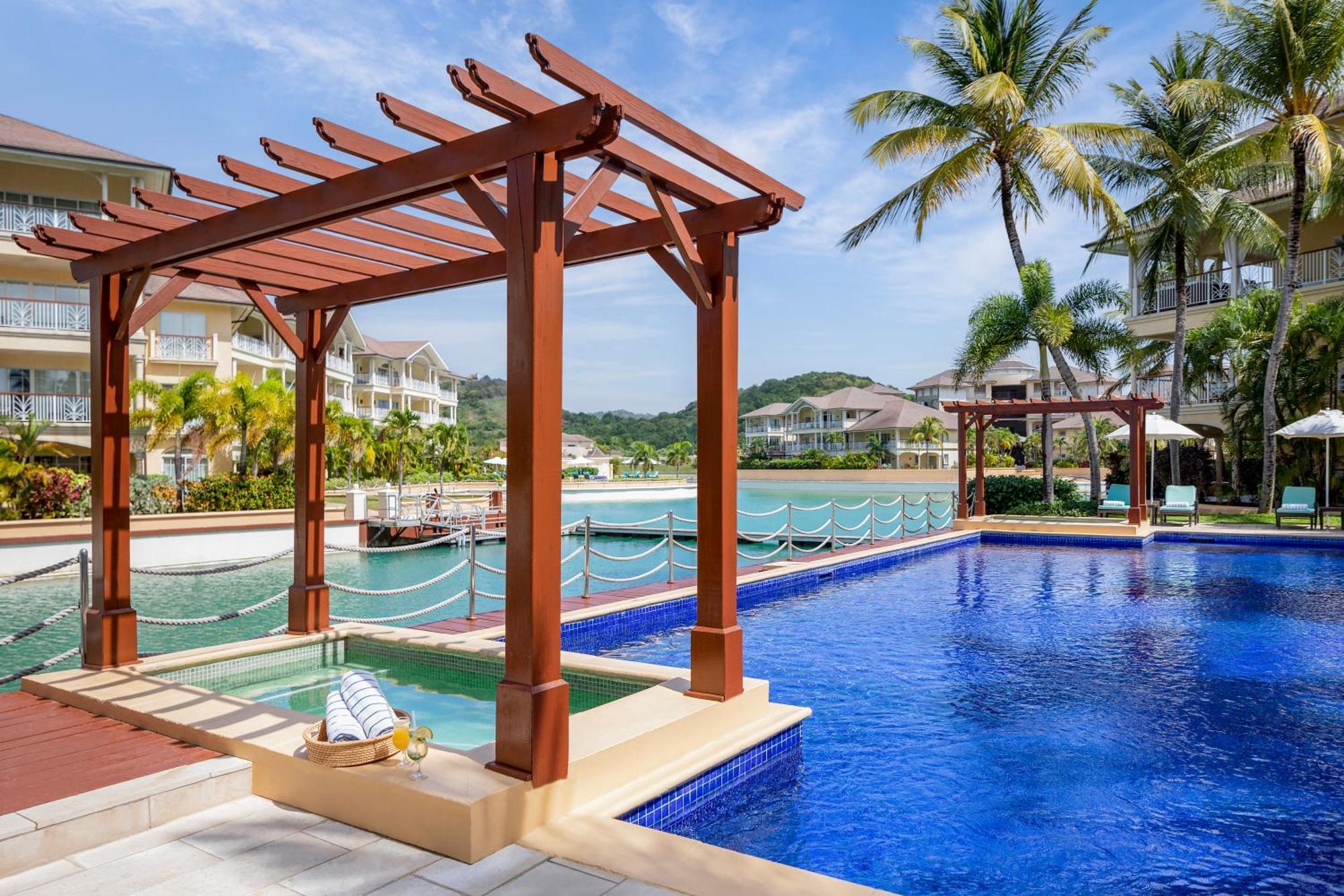 The Landings Resort And Spa - All Suites 그로스 아일릿 외부 사진
