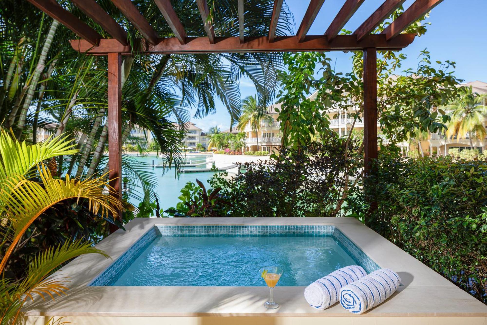 The Landings Resort And Spa - All Suites 그로스 아일릿 외부 사진
